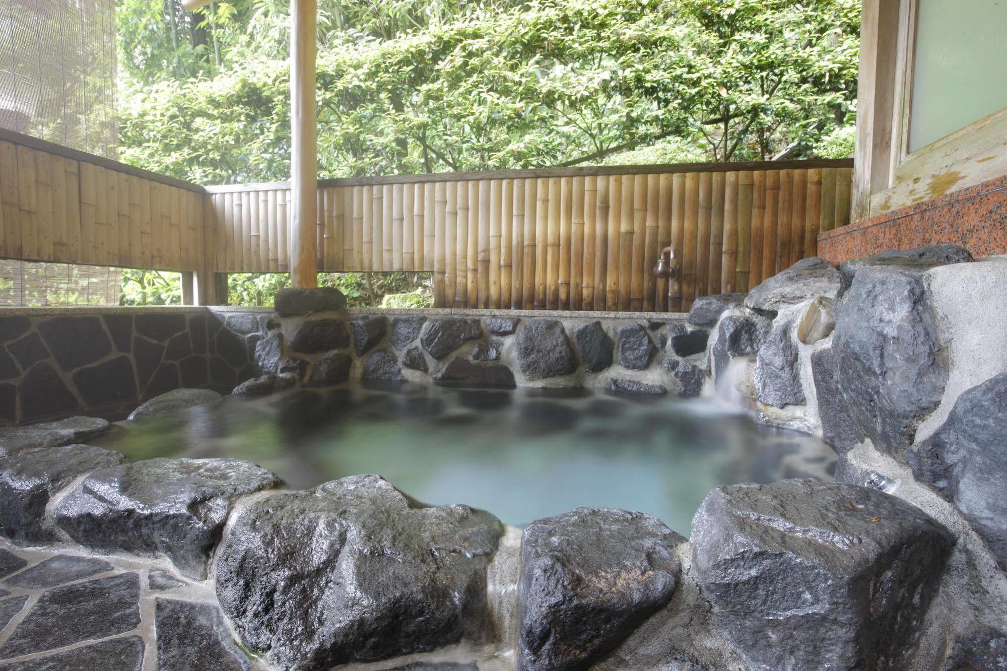 Kona Besso Hotel Izunokuni Екстериор снимка