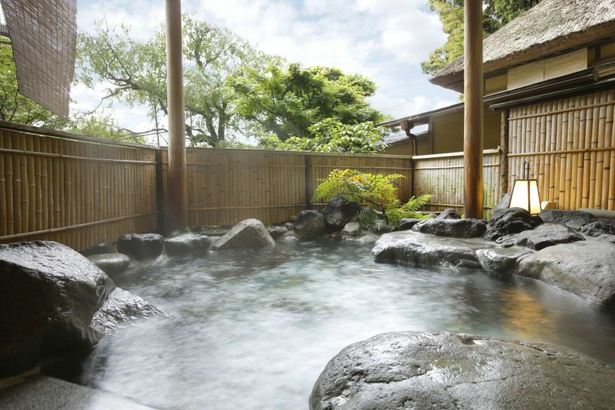 Kona Besso Hotel Izunokuni Екстериор снимка